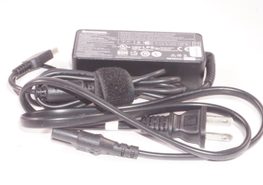 00HM616 Lenovo 45W 20V 2.25A AC Adapter THINKPAD E550