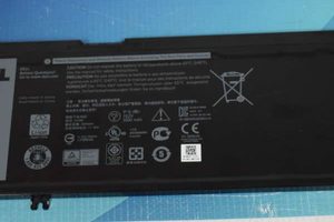0W7NKD-7EW00 Dell 56Wh 15.2v Genuine Battery I7786-7199SLV-PUS