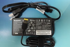 36200605 Lenovo 135W 20V AC Adapter 80DU00DSUS Y70-70
