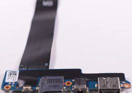 431203320100 Lenovo USB Board 81A400BFUS