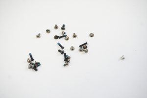 5S10S35637 Lenovo Screw Pack C 83FD0015US 83FD004GUS Legion 7 16IRX9