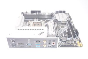 601-7C82-020 MSI Intel LGA1200 DDR4 WiFi No IO Shield Plate Motherboard MS-7C82