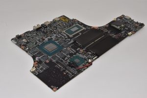 607-17K31-45S MSI Intel i7-11800H NVIDIA GeForce RTX 3070 Motherboard 17K31