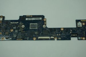60NX02G0-MB3231 Asus Intel Core m3-8100Y 4GB 64GB eMMC Motherboard