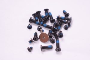 688934548722 Dell Screw Kits I3558-0954BLK