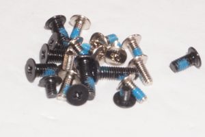688934551838 Lenovo Screws Kit 81WX0000UX S345-14AST CHROMEBOOK