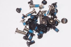 688934552323  Screw Kit I5570-7807SLV-PUS