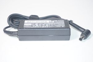806246-001 Hp 65W 19.5 V 3.33 A Ac Adapter