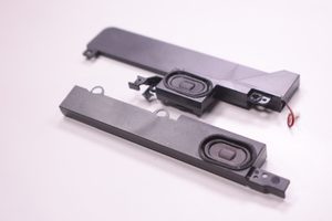 23.40A83.001 Sony Speakers Left & Right
