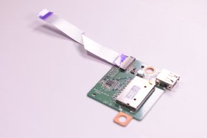 A000300550 Toshiba Usb Board & Card Reader S55T-B5150 s55t-b5233