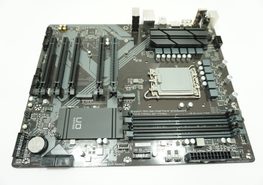 B760DS3HAC GigaByte Intel LGA 1700 Socket DDR5 ATX No IO shield Plate