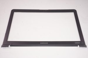 BA75-02876A Samsung Lcd Front Bezel NP-RC512-W01