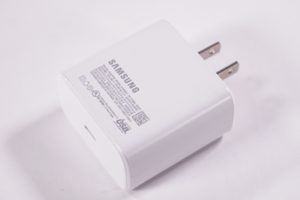 GH44-03104A Samsung 45W 20V 2.25A White Ac Adapter XE520QEA-KB1US