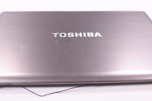 K000141110 Toshiba Lcd Back Cover P850 P855-S5102