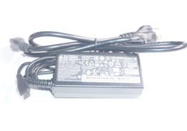 KP.04501.023 Acer  45W 15.0V 3.0 A Ac Adapter NX.GV2AA.002 CP311-1H-C1FS-US