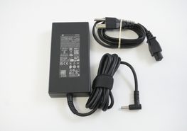 L41423-013 Hp 120 Watts 19.5 Voltage 6.15 Amps AC Adapter