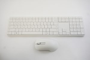 P55000-001 Hp US Keyboard and Mouse White 27-CY0074