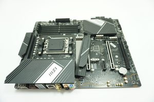 PRO-X670 MSI AMD AM5 DDR5 Motherboard No IO shield Plate