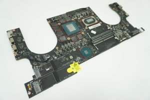 RC05-03250400-0000 Razer Intel i7-10750H RTX2070 Motherboard RZ09-03287E72-R3U1