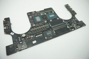 RC05-03982100-0000 Razer Intel i9-13950HX RTX4090 16GB Motherboard RZ09-0483UEJ4-R3U1