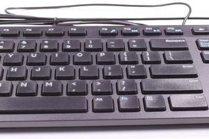 RKR0N Dell Us Wired Keyboard I3668-5168BLK-PUS