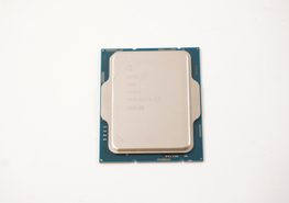 SRN3J Intel Intel 300 3.9GHz/2C/4T/6M 46W 90VT0067US