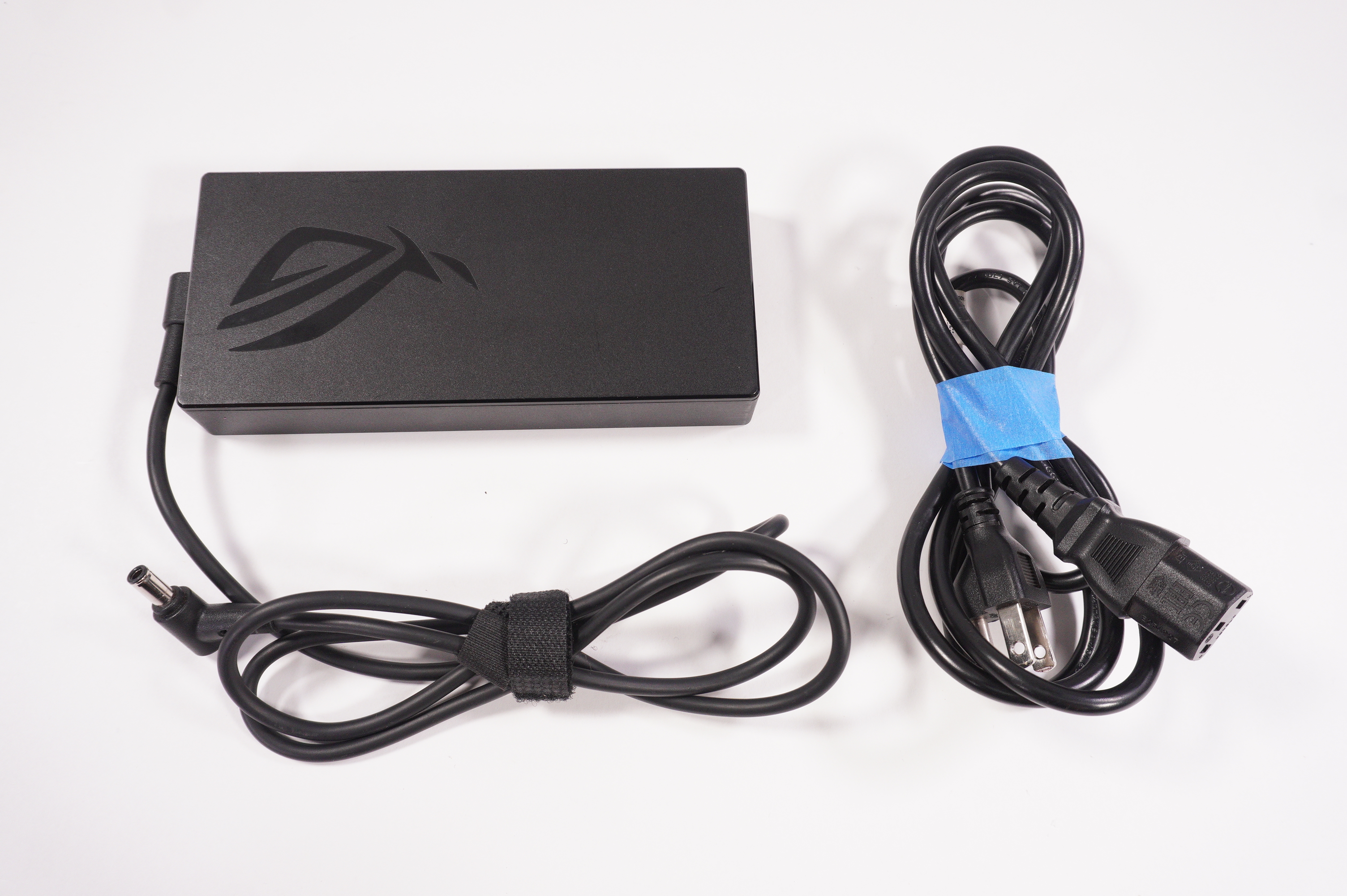 0A001-00970100 Asus 240W 20V 12A 3PIN AC Adapter GA503RW-G15.R93070T
