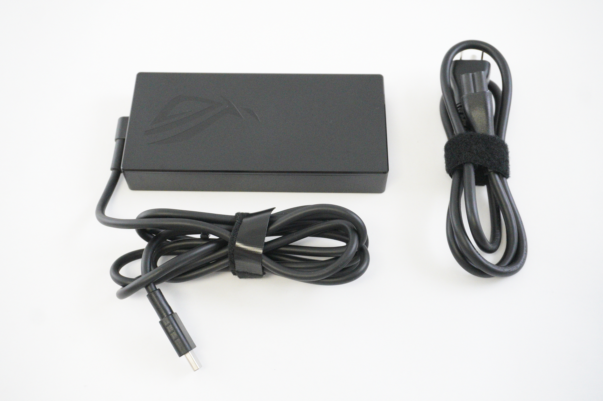 0A00101121500 Asus 200W 20V 10A AC Adapter GA403UP-CS96
