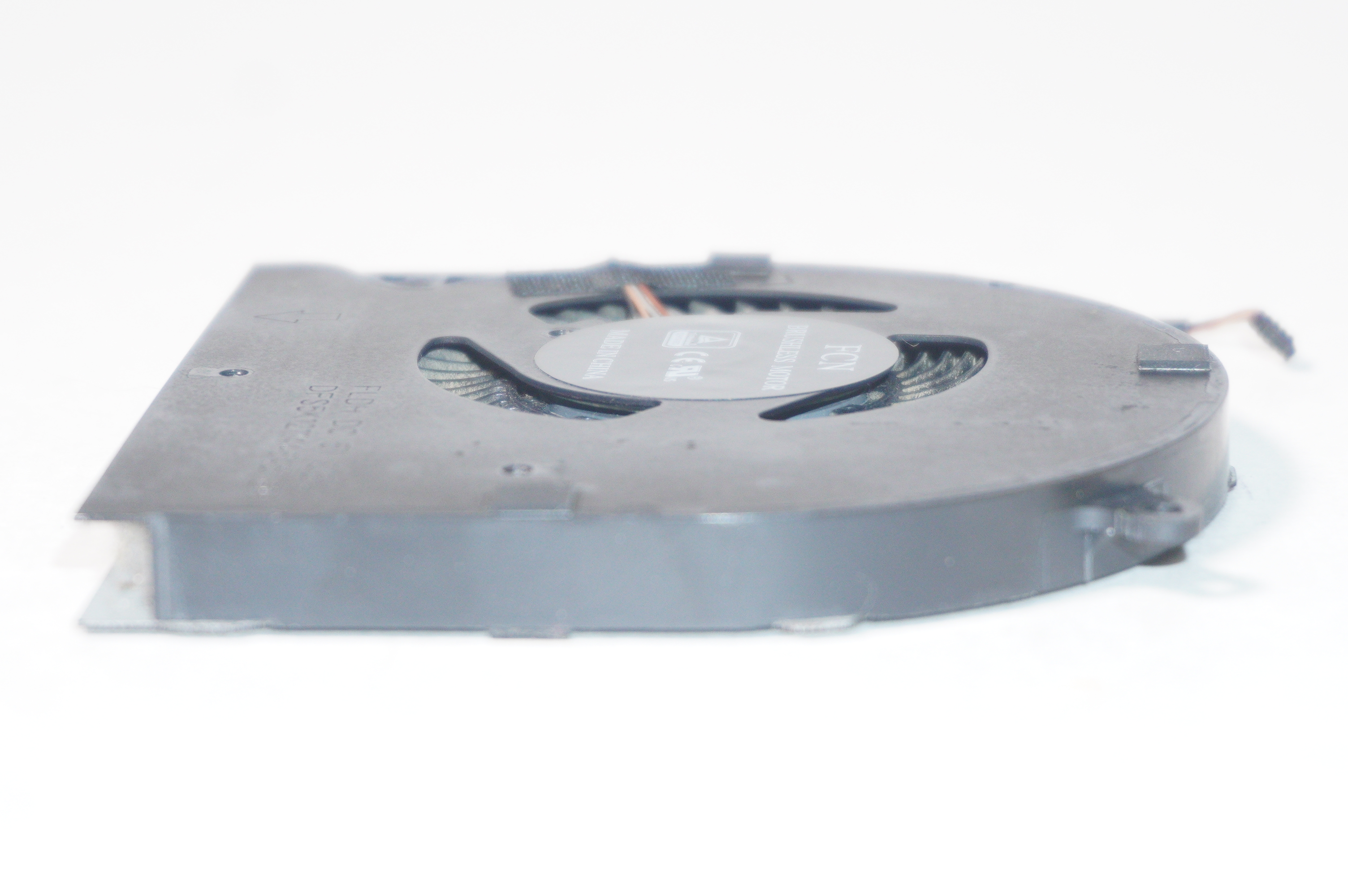 12568260-00 Razer Cooling Fan Right RZ09-02886EM2-R3U1