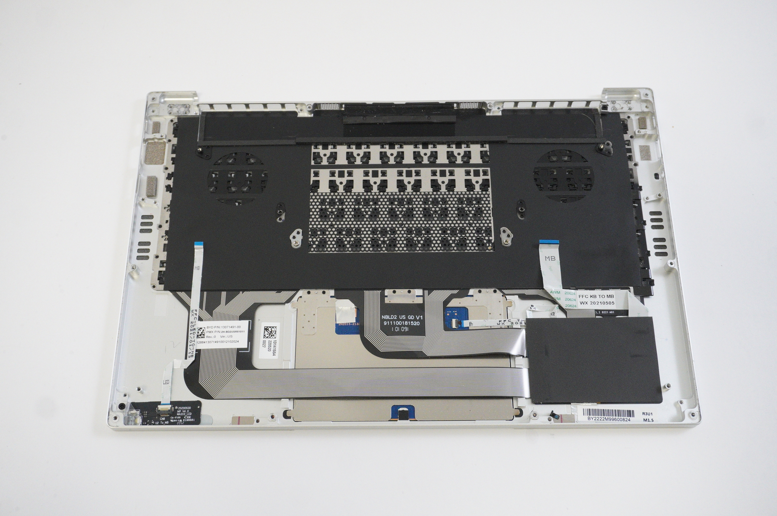 13071491-00 MSI US Palmrest Keyboard RZ09-0357MEM3-R3U1