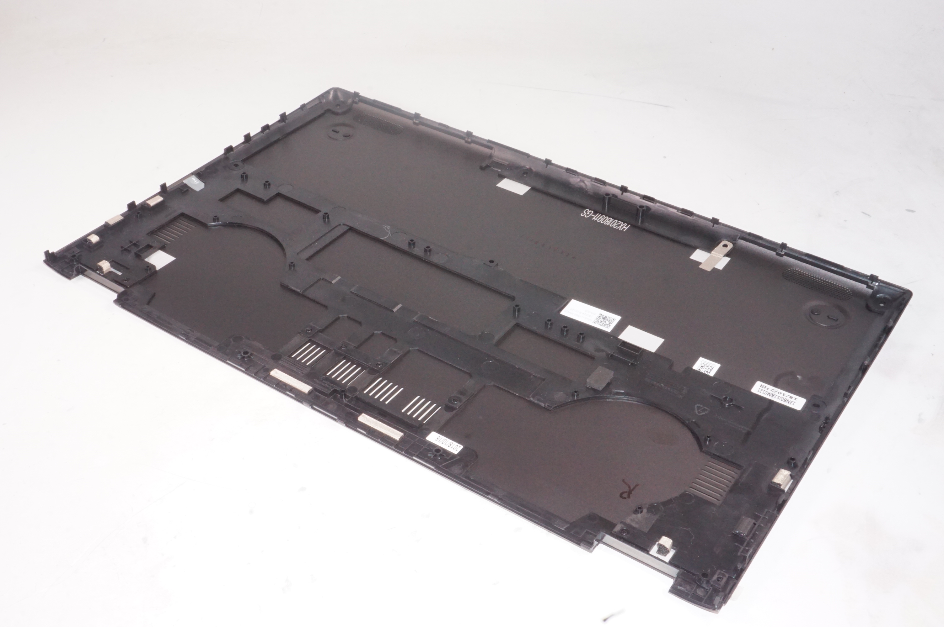 13NB0JS1AM0121 Asus Bottom Base Cover