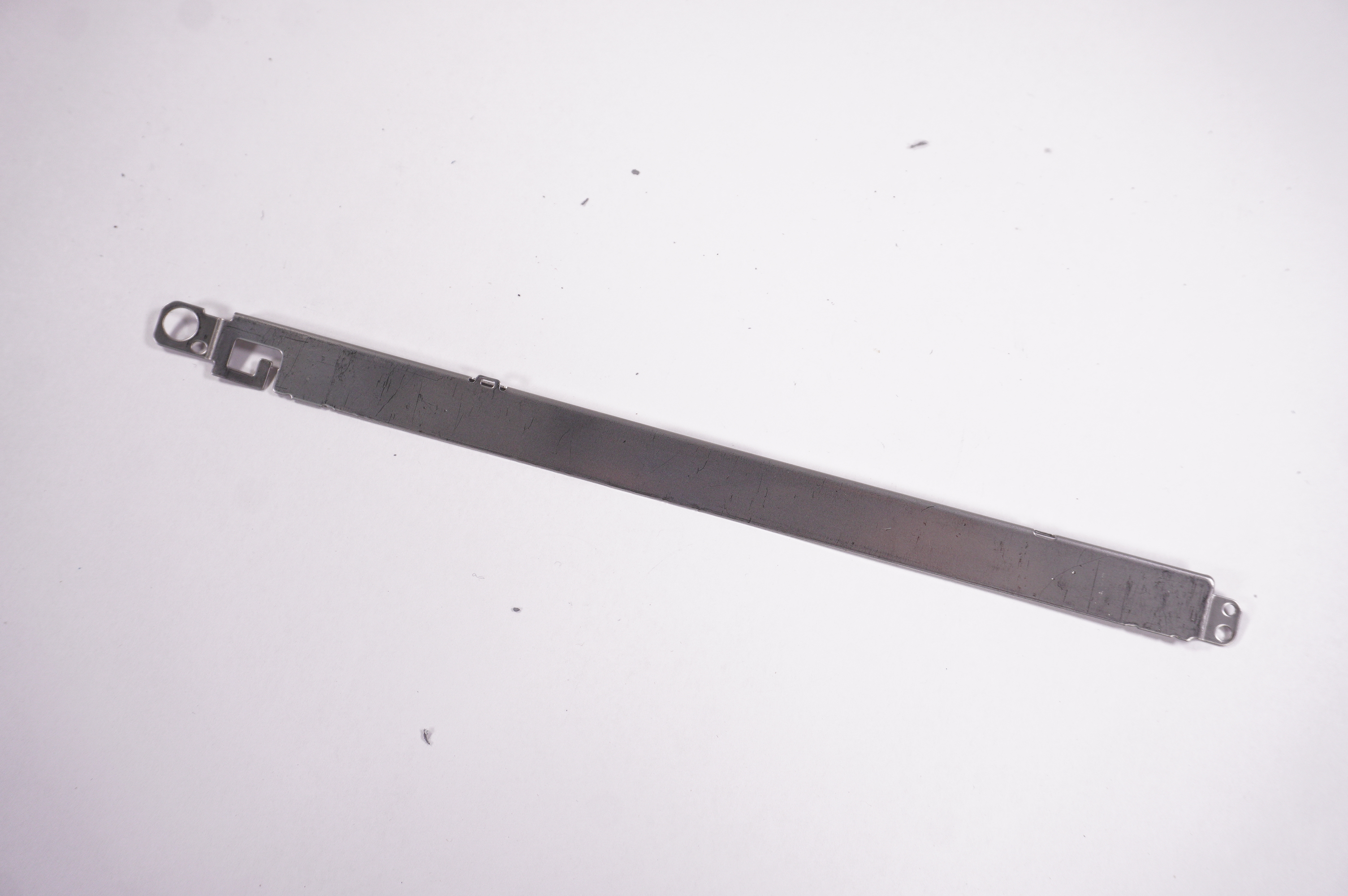 13NB0MS0AM0211 Asus LCD Bracket Right M415DA-R3128