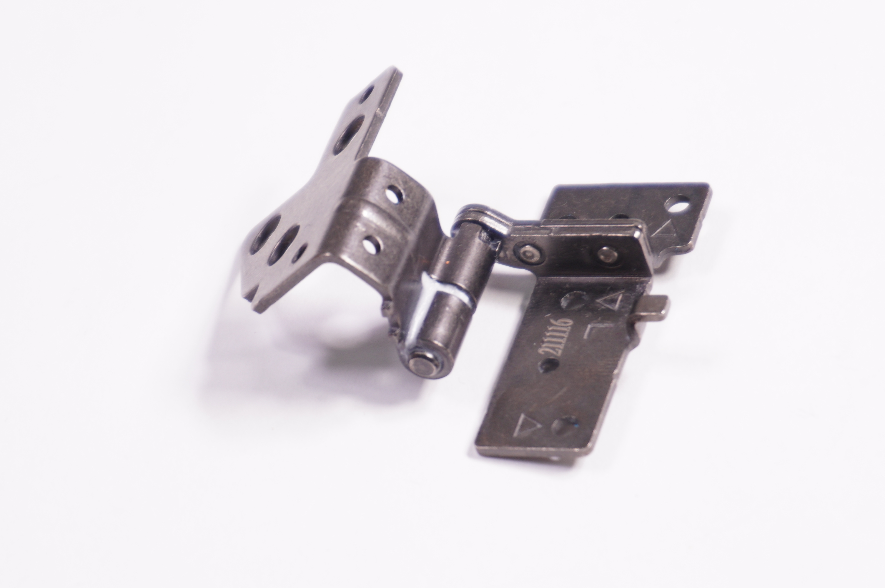 13NR04J0M10111 Asus Hinge Left GA503RM-G15.R93060