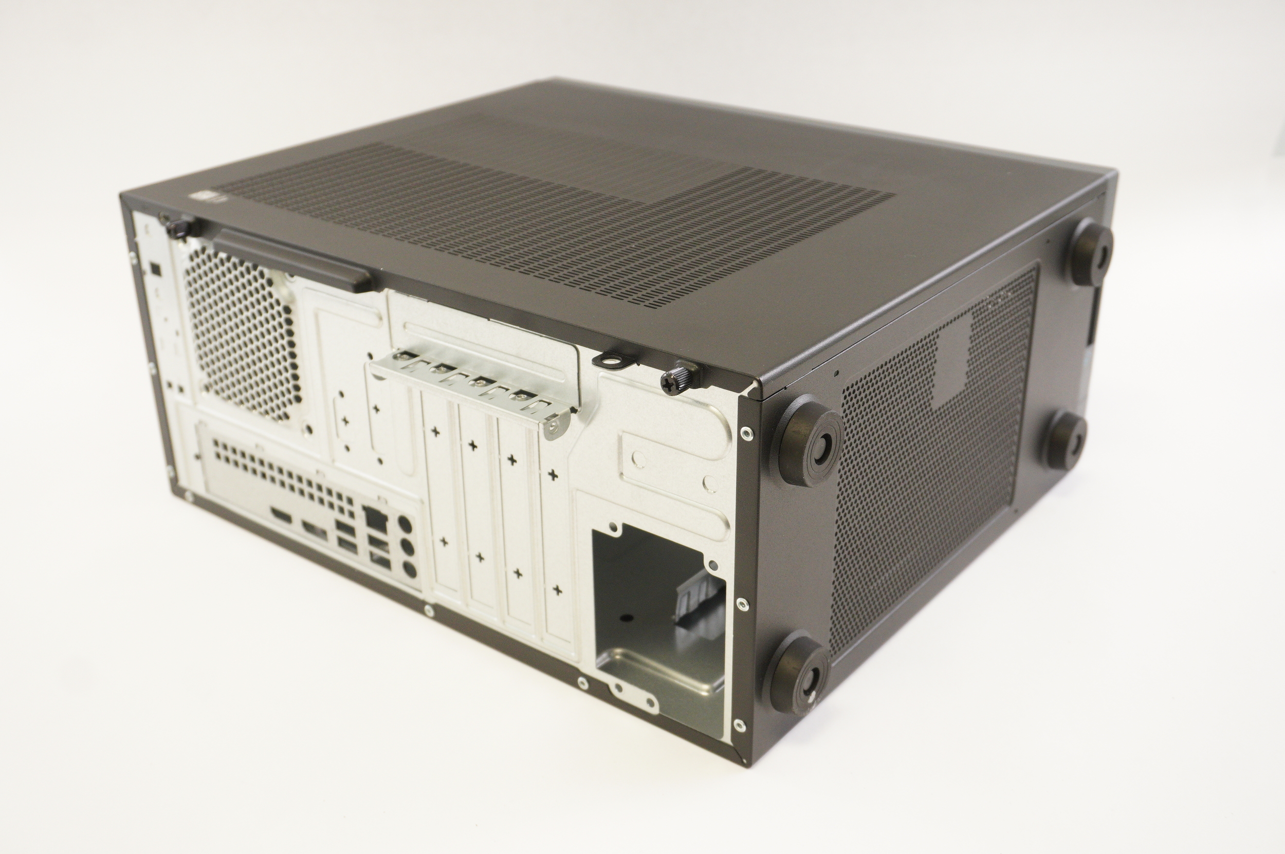 13PF04M1M02111 Asus Chassis