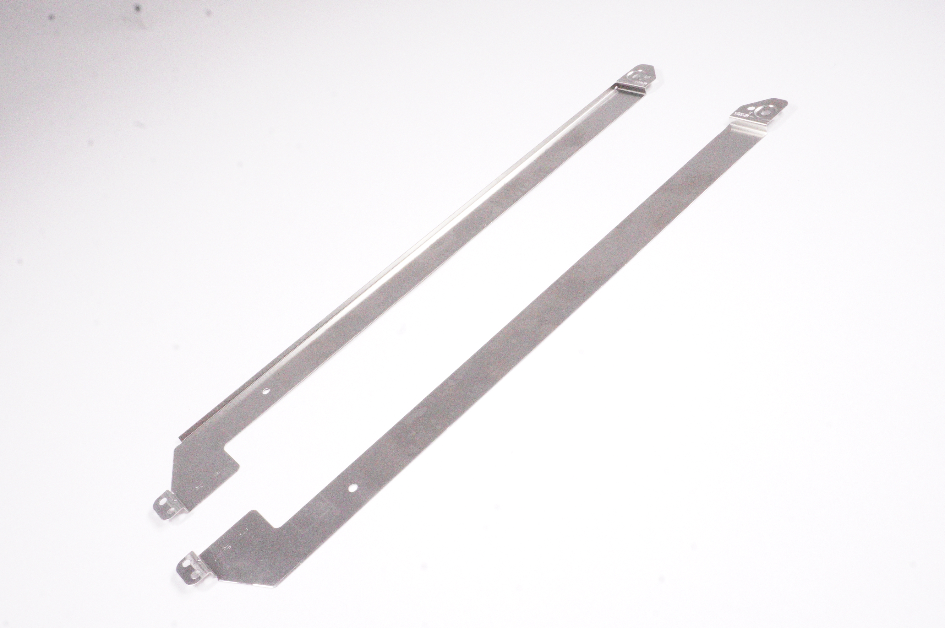 1HG2X Dell Brackets Panel PRECISION 7750 I7-10850H