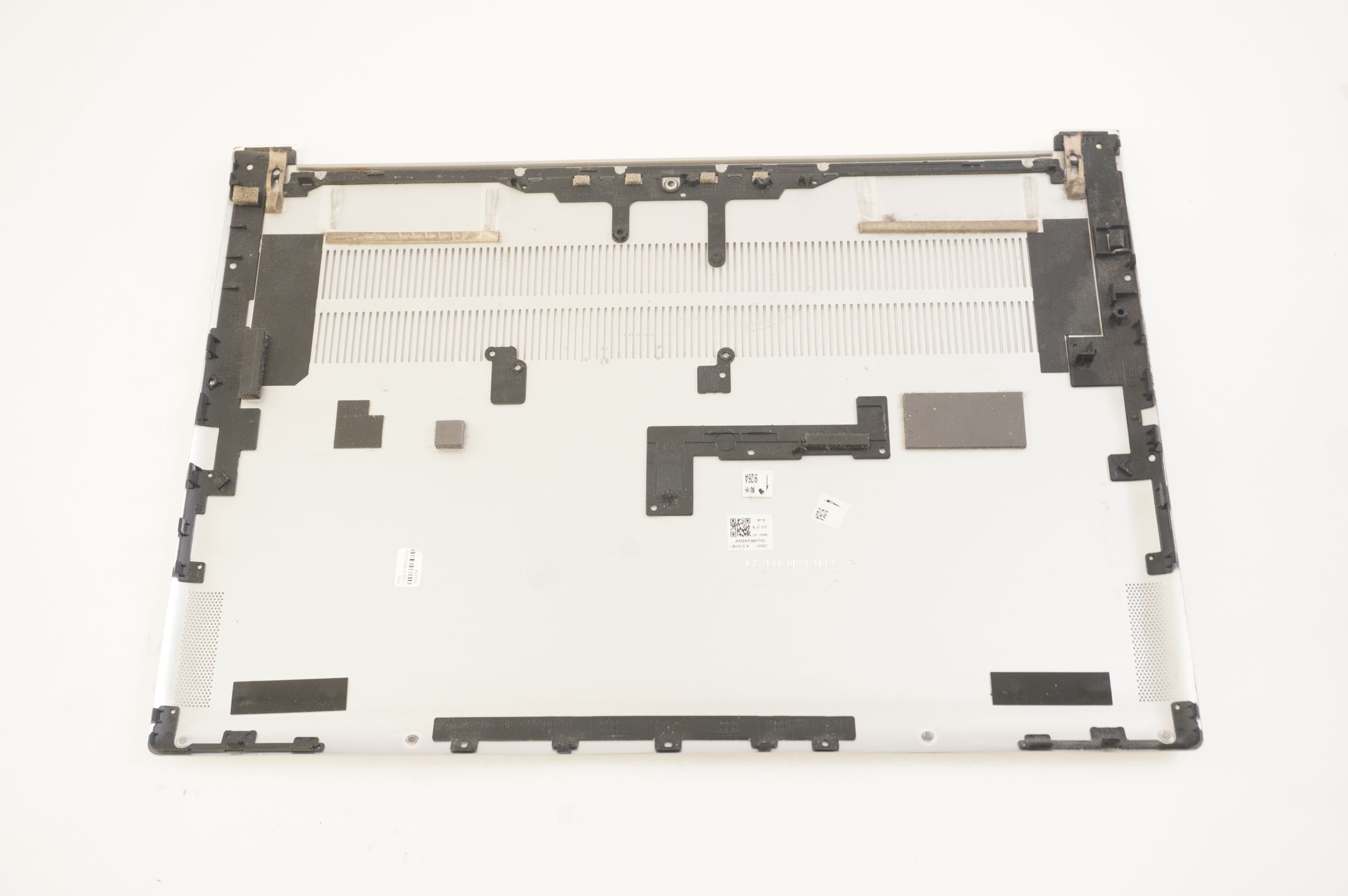 5CB1H70774 Lenovo Bottom Base Cover Gray 82SX0002US SLIM 7 14IAP7