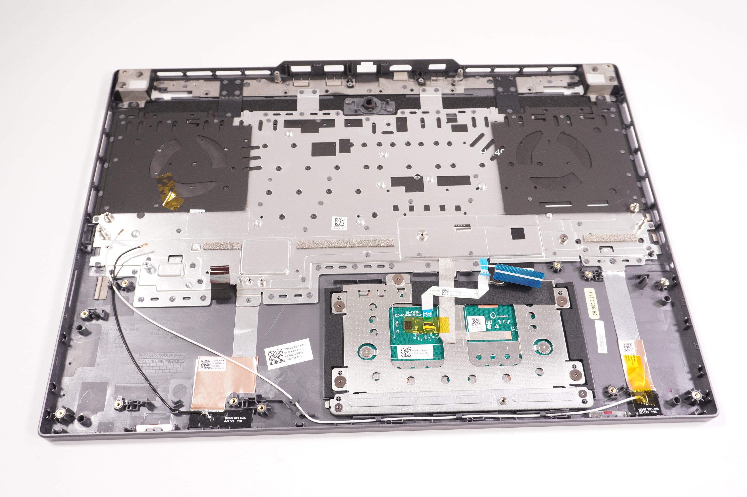 5CB1L60073 Lenovo Upper Case ASM_USA ENG C82YA SGRGB 82Y9000PUS