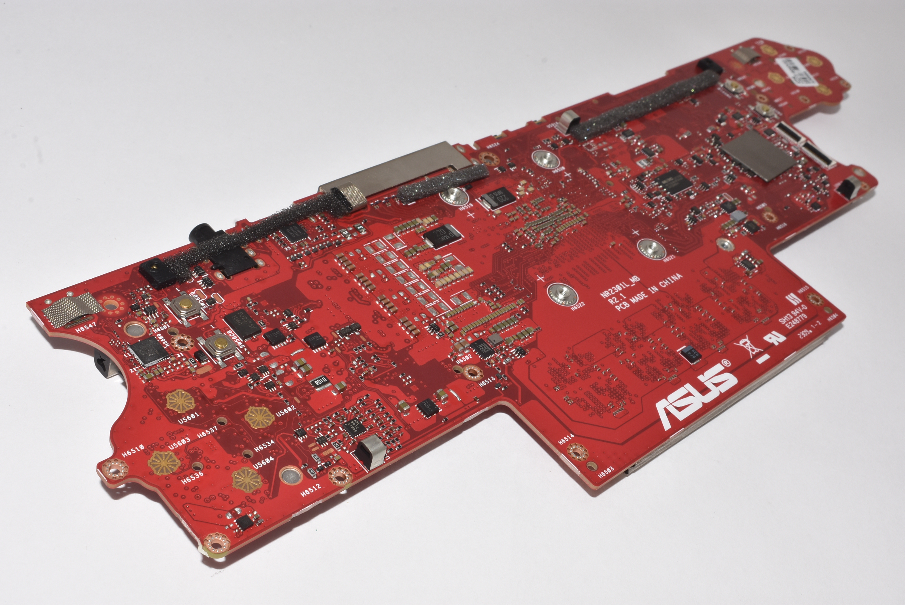 60NV0GY0-MB1510 Asus AMD Ryzen Z1 Extreme 16GB Motherboard RC71L-ALLY.Z1X_512