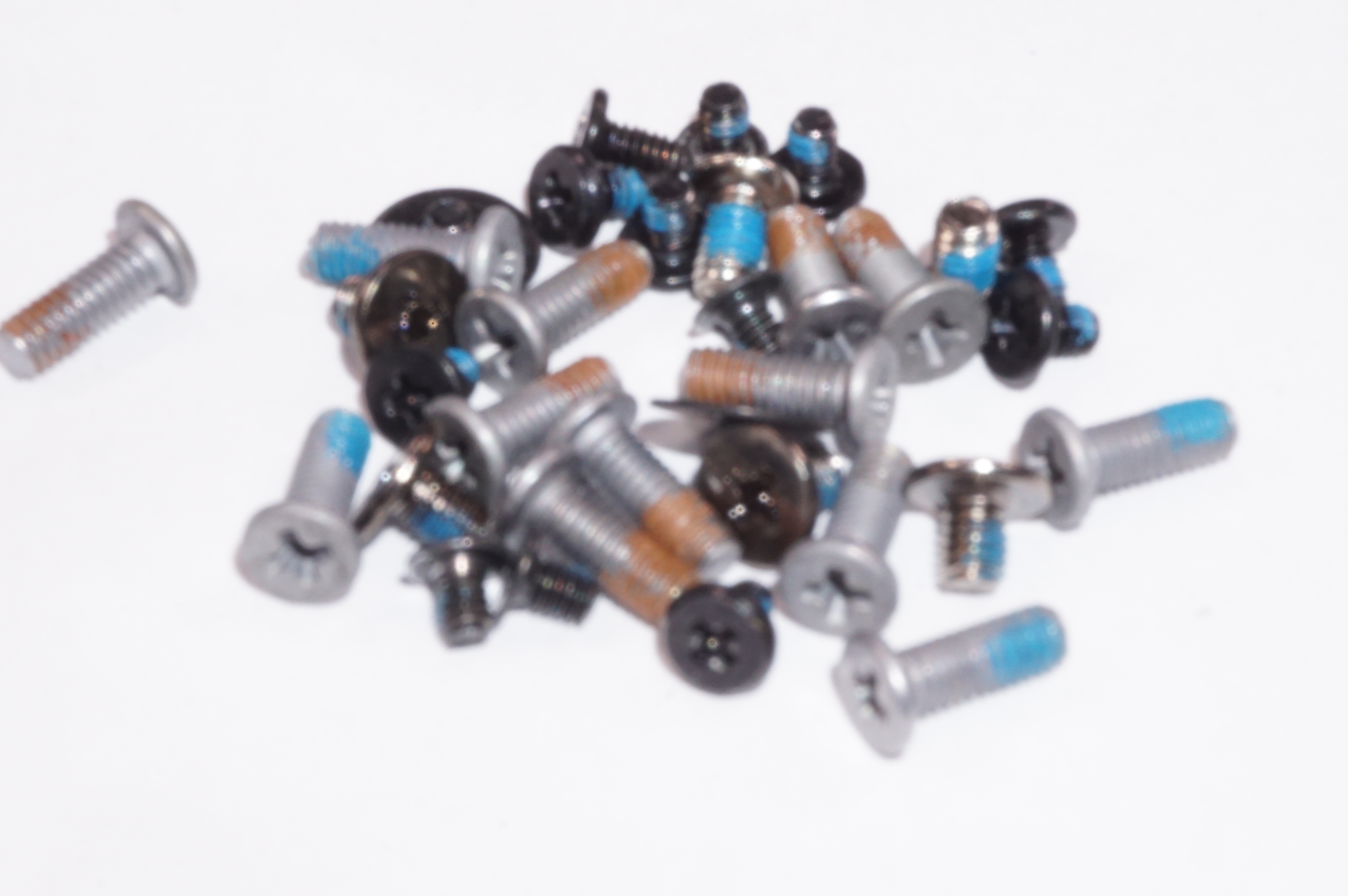 688934547978 Dell Screws Kit I7569-0007GRY