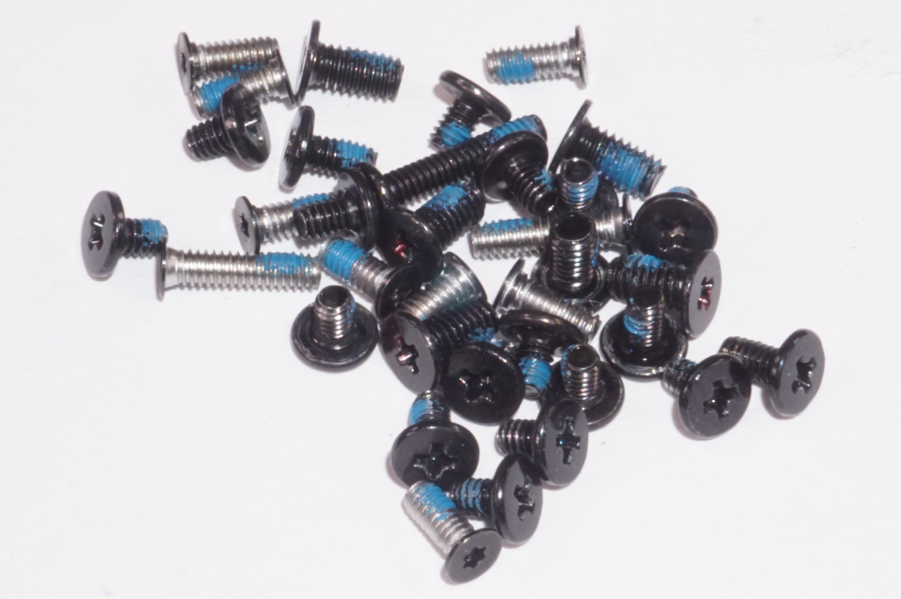 688934549347 Asus Screws Kit Q536FD-BI7T15