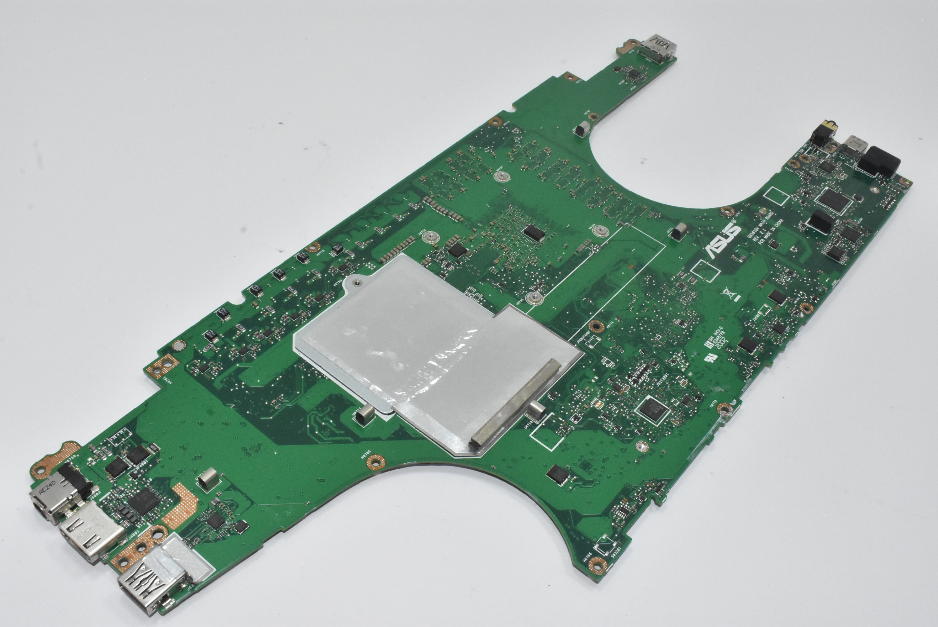 90NB0NG0-R00020 Asus Intel Core i7-9750H 16GB RTX2060 Motherboard UX581GV