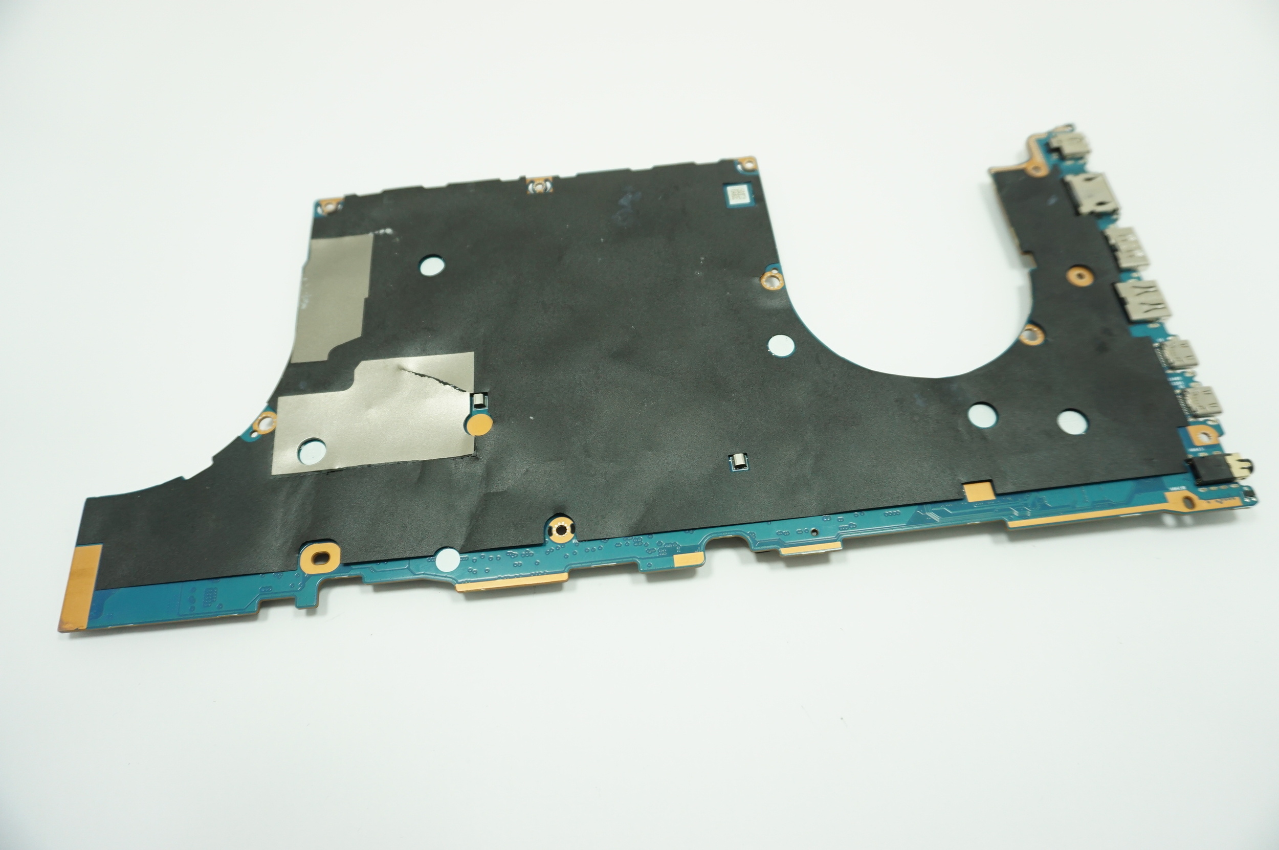 90NB13C0-R00011 Asus Intel Ultra 7 155H RTX 3050 16GB Motherboard Q533MJ-U73050