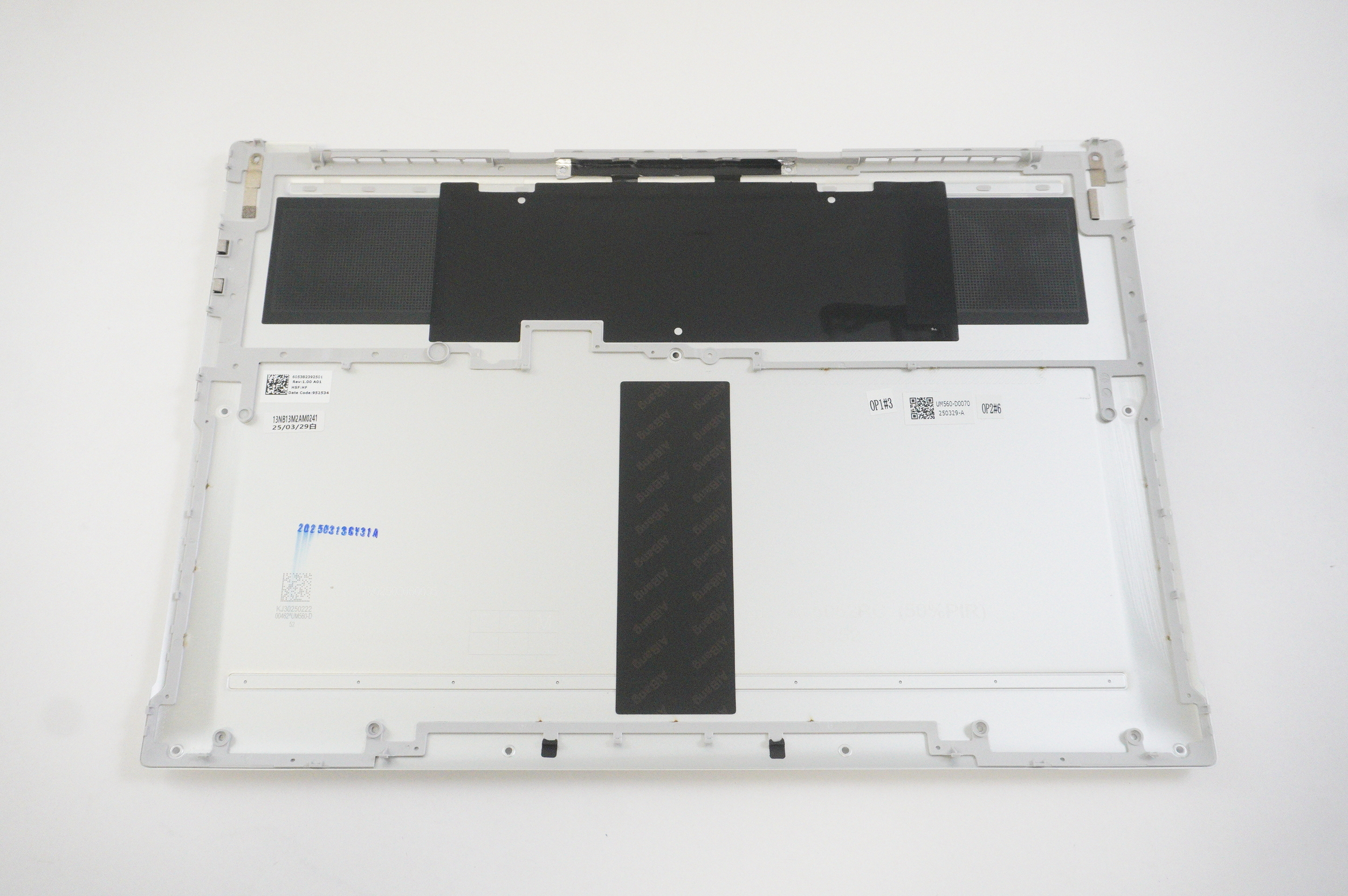 90NB13M2-R7DM10 Asus Bottom Base Cover Scandinavian White UM5606WA-S16.R3651TB
