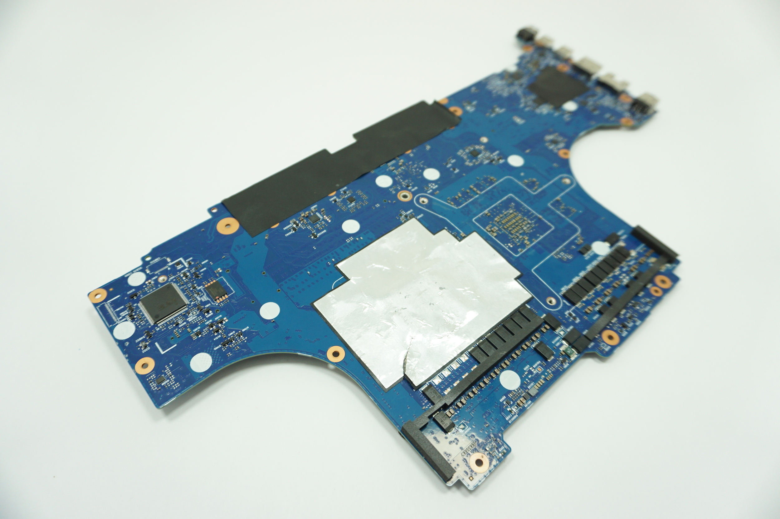 90NR0IG0-R00033 Asus Intel i9-13980HX RTX 4070 8GB Motherboard G614JIR-I94070