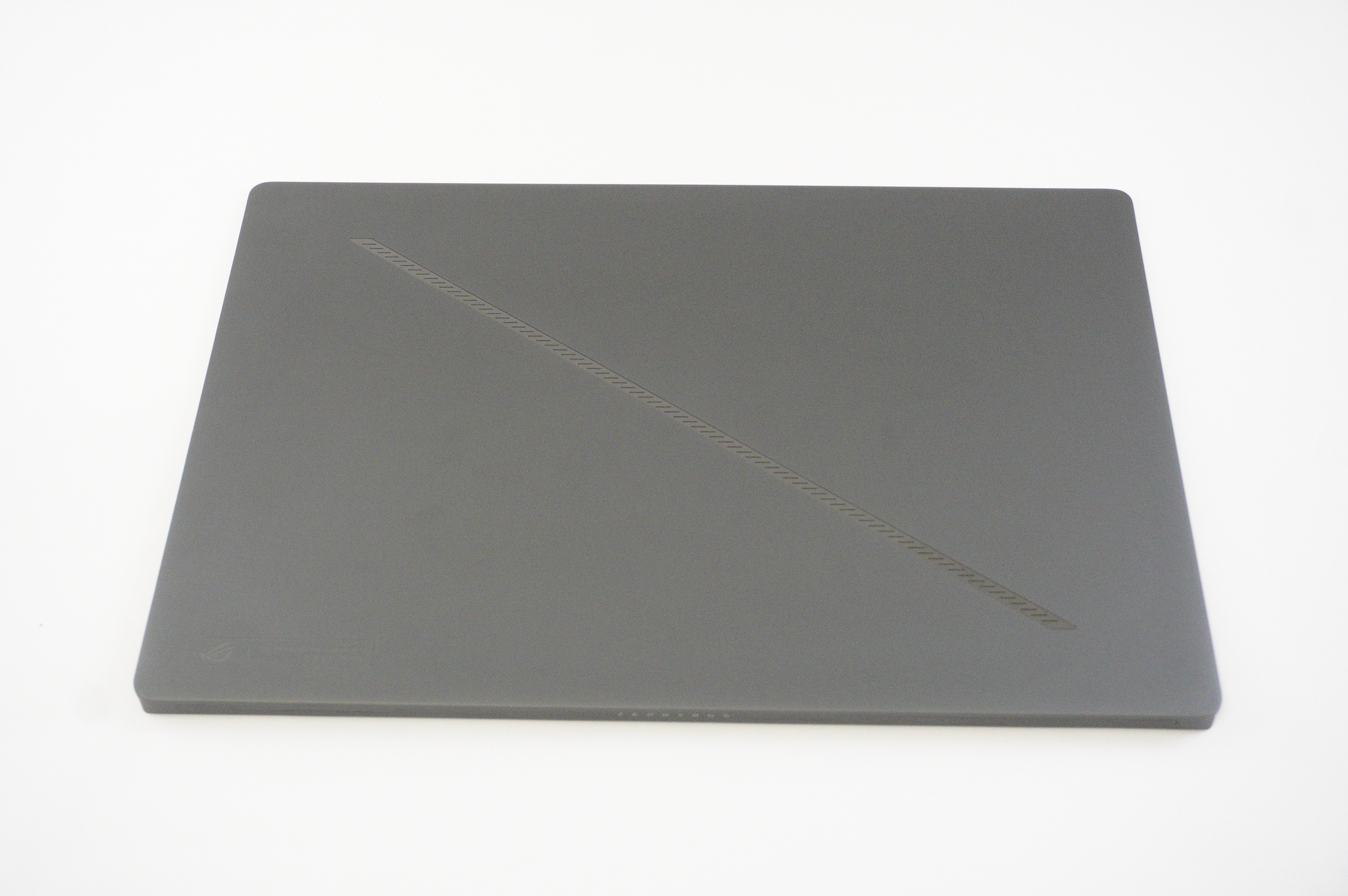 90NR0MM1-RA0010 Asus 16 INCH 2560 X 1600 Eclipse Gray 240Hz Touchscreen Assembly GU605CP-G16.U95070