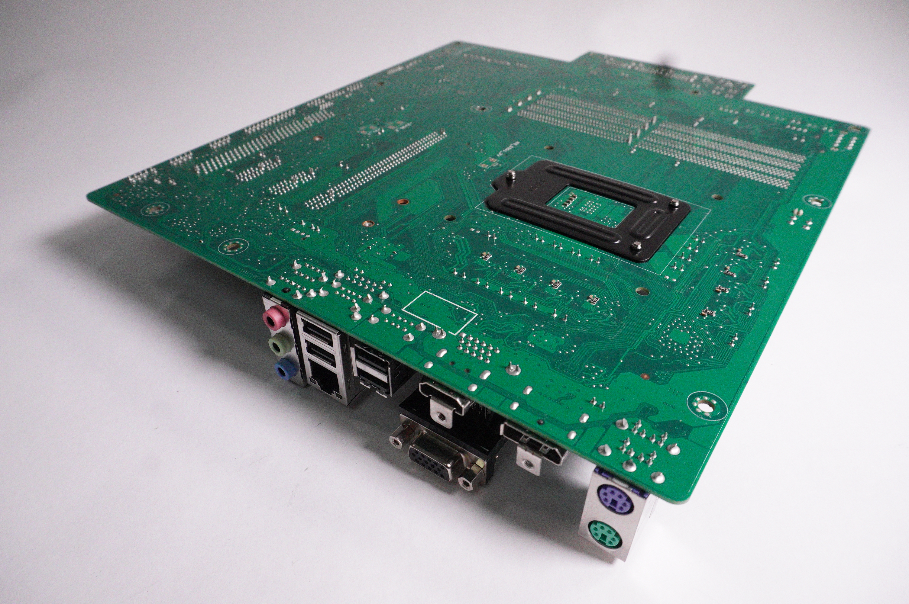 90PF0220-R00011 Asus Intel LGA 1200 Motherboard D700SA