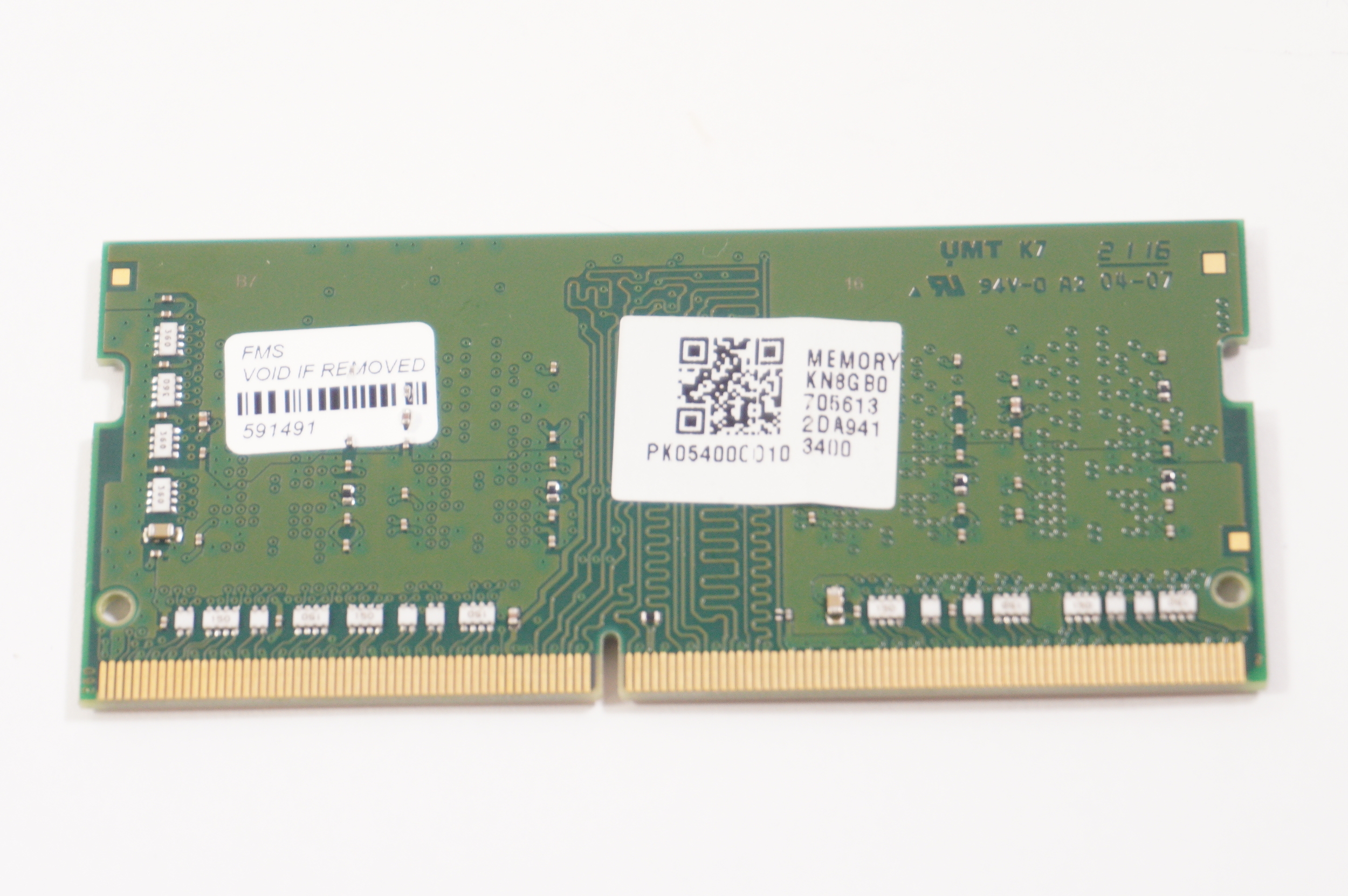 ACR32D4S2S1ME-8 Kingston 8GB 1Rx16 PC4-3200AA DDR4 3200Mhz SO-DIMM Memory