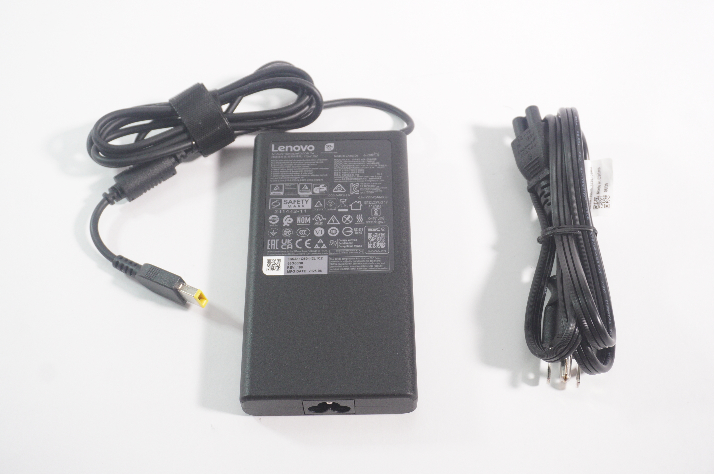 ADL170NLC2A Lenovo 170W 20V 8.5A AC Adapter 83L00000US