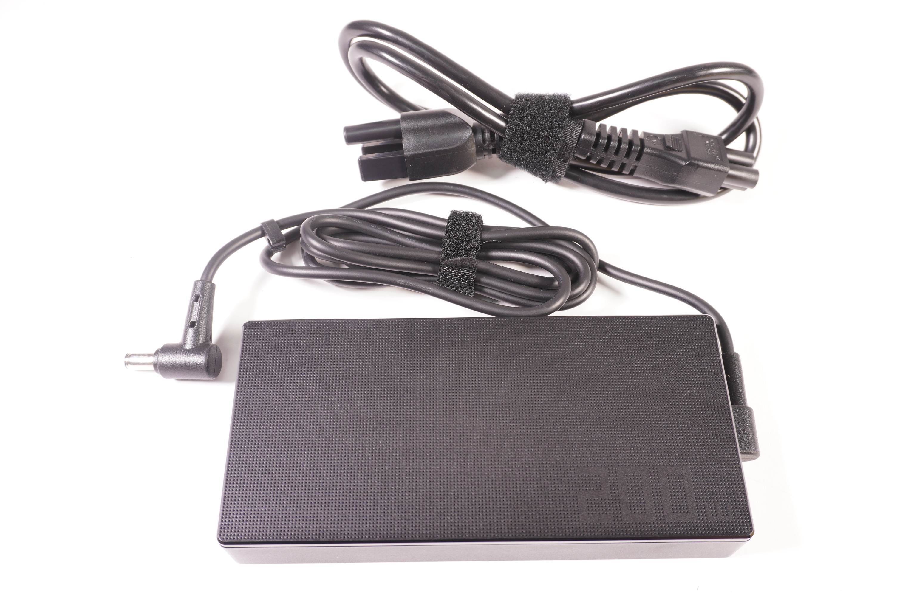 ADP-200JB-D Asus 200W 20V 10.0A AC Adapter FA507RE-A15.R73050T