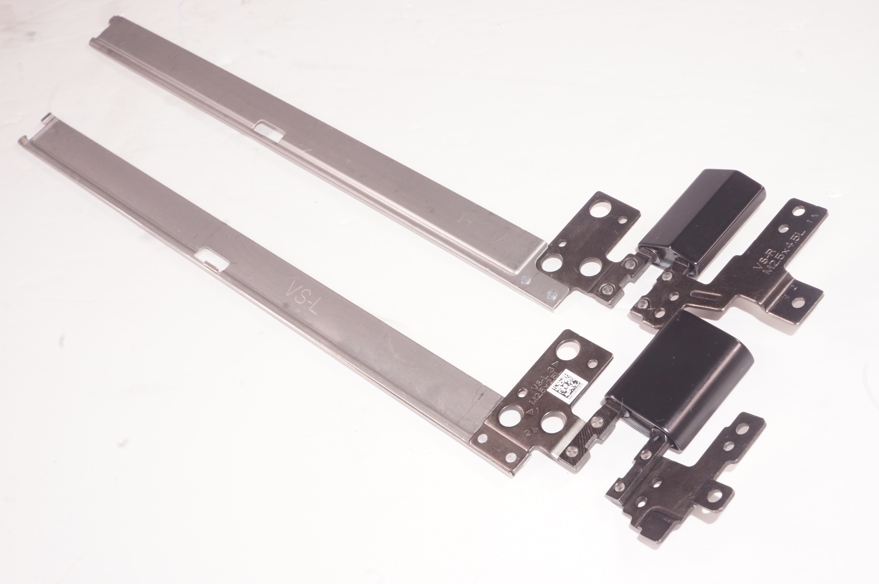 AM2G9000A00 Lenovo Hinges 81SR000MUS